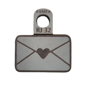 Sello de goma sobre con corazón alta densidad